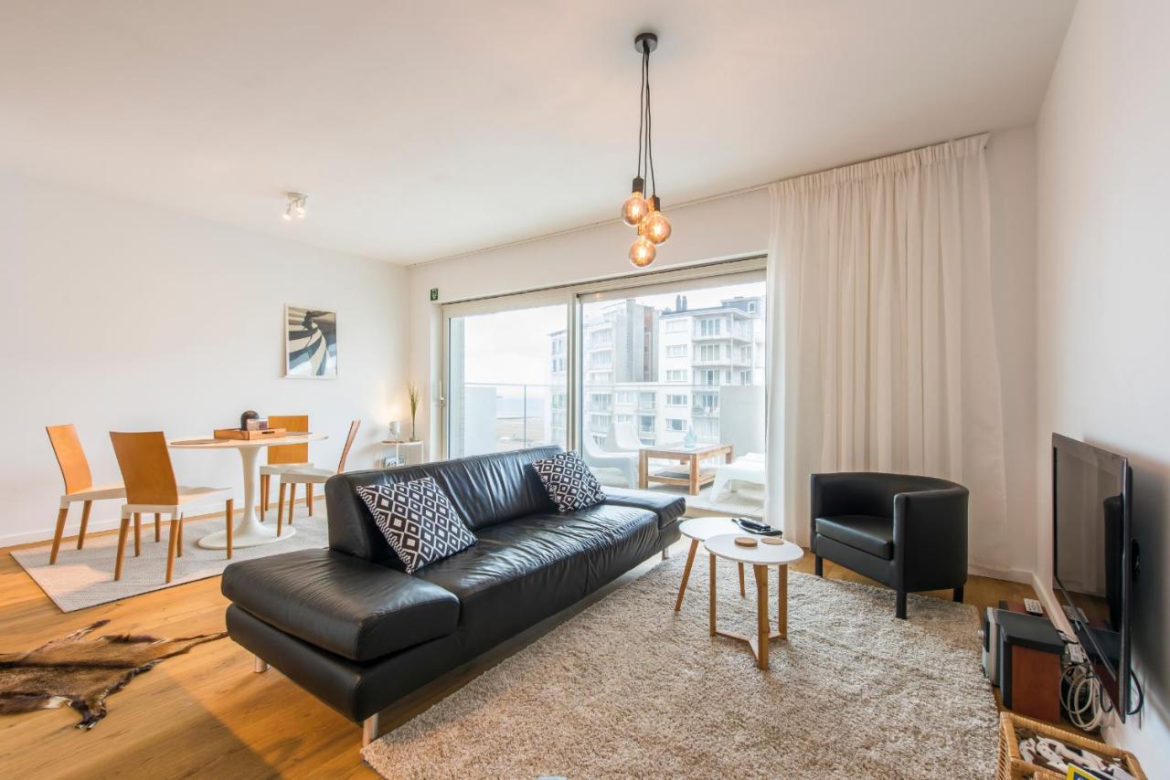 Modern Apartment With Terrace Near The Beach Остенде Екстериор снимка